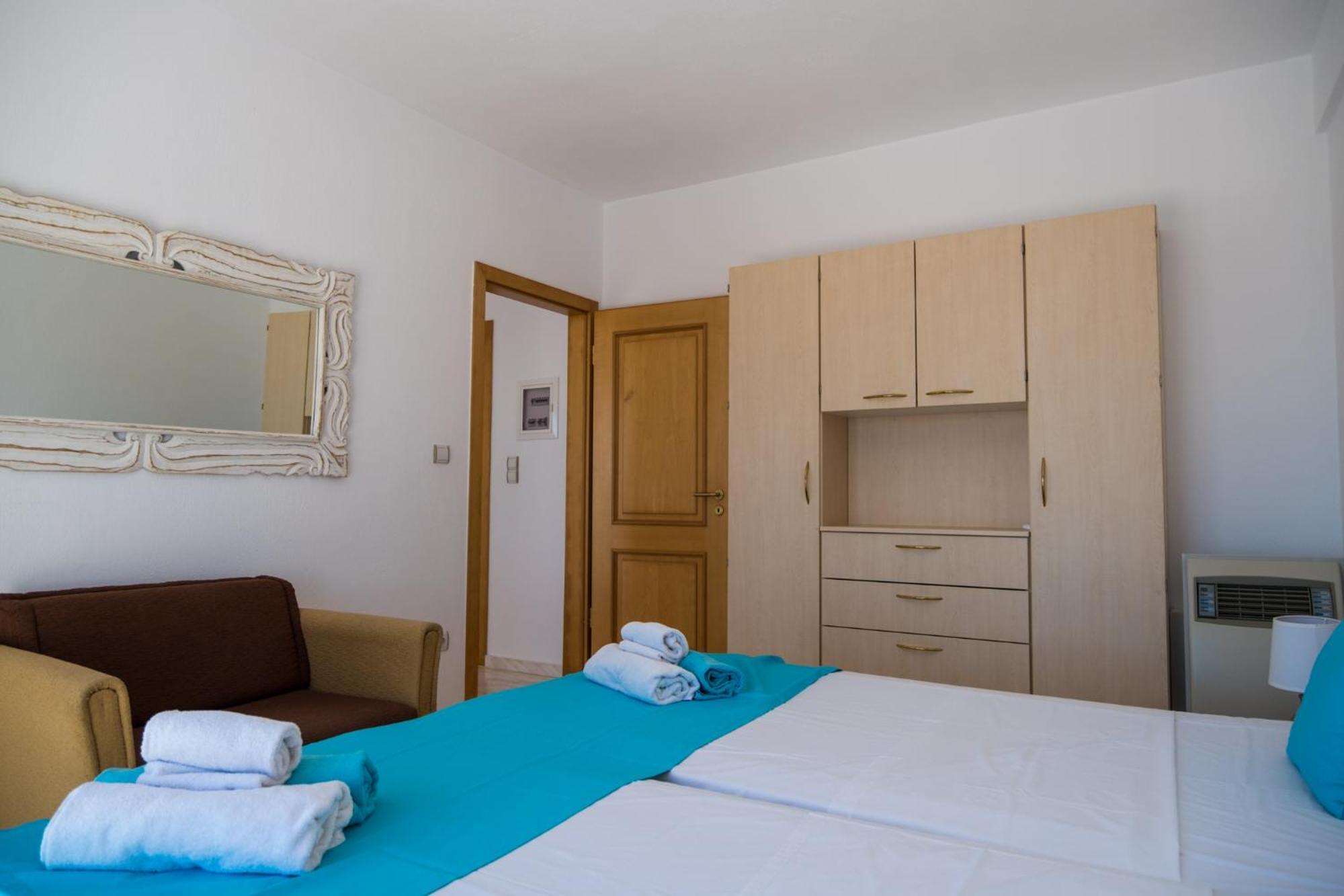 Elounda Water Park Residence Hotel (Adults Only) ภายนอก รูปภาพ